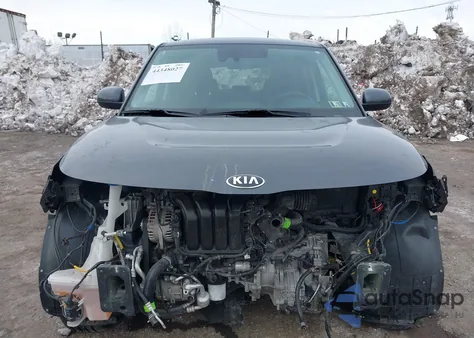 2021 Kia Soul S z USA, uszkodzony, nr VIN KNDJ23AU0M7796165